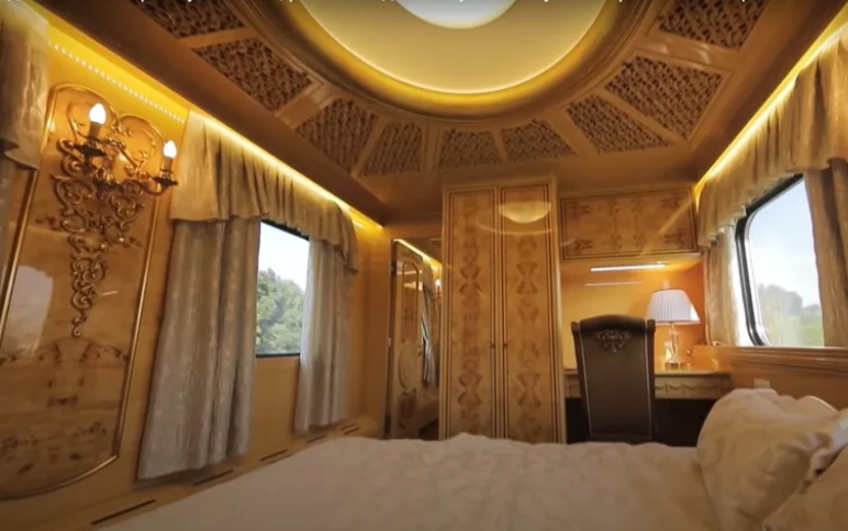 Тільки для обраних. Як виглядають VIP-вагони Укрзалізниці, які недоступні звичайним пасажирам